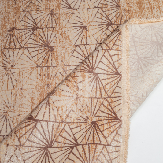 Maple Cotton rug with delicate geometric pattern in beige and cream tones, crafted in luxurious Cotton with a subtle sheen.