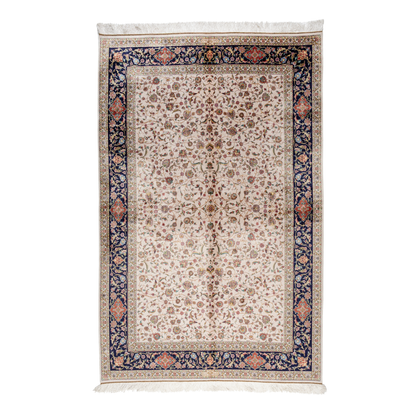 Haren silk rug full view