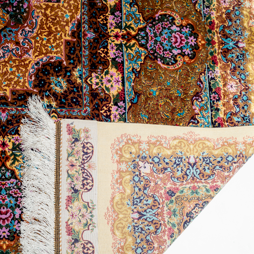 Luxurious Shell silk rug corner floral