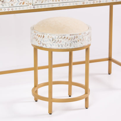 Vero_console_table_in_white_mother_of_pearl