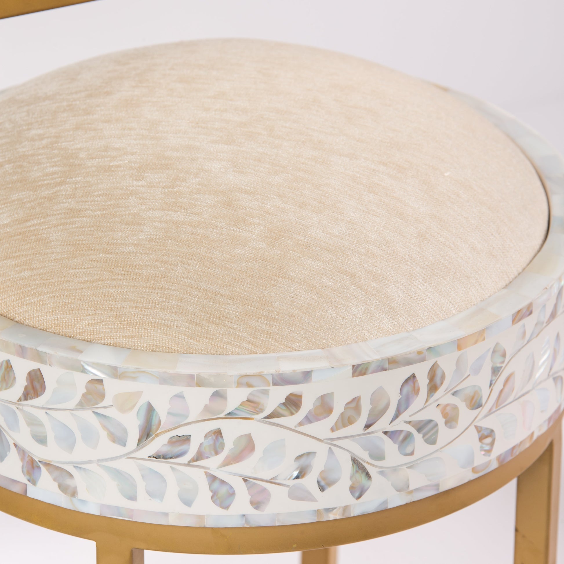 Vero console table in white mother of pearl 